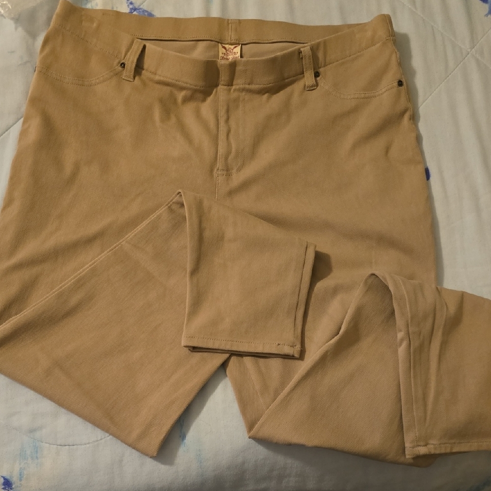 Faded Glory Tan Leggings Versatile Cotton Blend